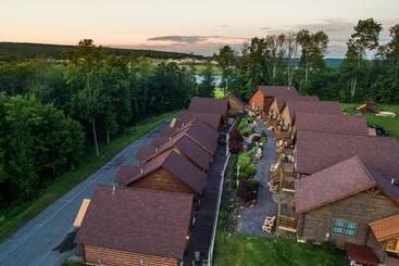 هتل The Lodges At Sunset Village