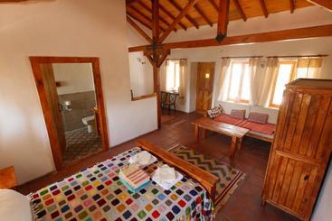 پانسیون Ionia Guest House