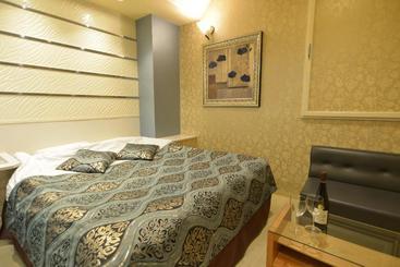 هتل Restay Kitakami   Adult Only