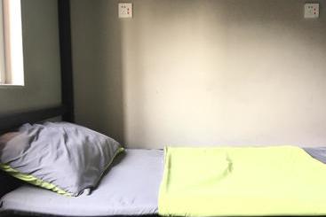 پانسیون Music Bar International Youth Apartment Beihai