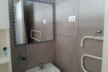 پانسیون Hostal Los Castanos