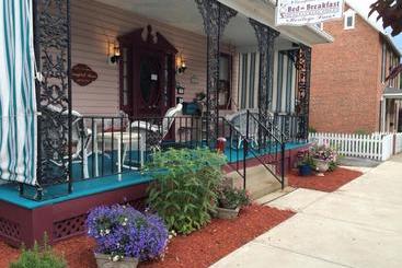 Campbell House B&b