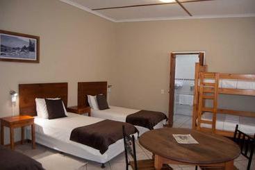 پانسیون Obelix Guesthouse