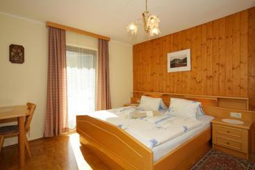 호텔 Familienparadies Zeislerhof