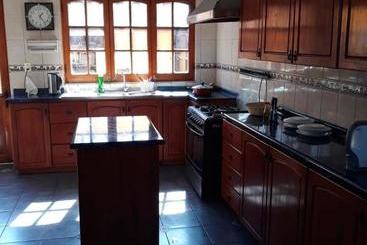پانسیون Hostal Casa Amarilla San Vicente De Tagua Tagua