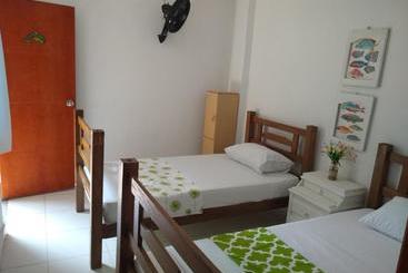پانسیون Hostal Palohe Taganga