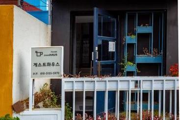 پانسیون Gongju Ein Haus 2