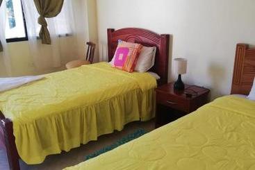 پانسیون Hostal Villamil