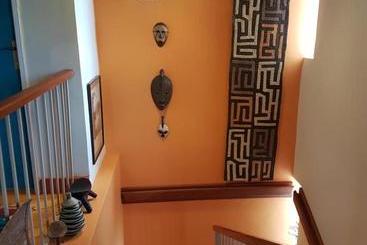 پانسیون Pineapple Guest House Entebbe