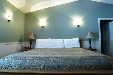 مبيت وإفطار Swift River Suites