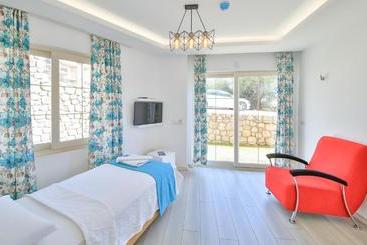 Hediye Hanım Suıt&apart