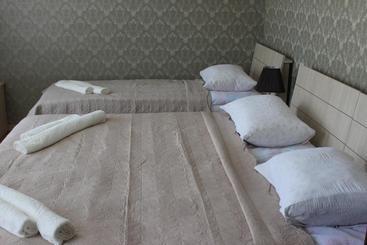 پانسیون Inga Guest House