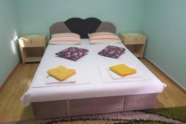 پانسیون Guesthouse Ines