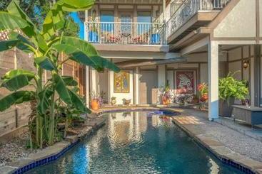 تختخواب و صبحانه Houston Towers, Downtown Med Ctr, Nrg, Adults Only
