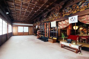پانسیون 高野山 宿坊 増福院  Koyasan Shukubo Zofukuin