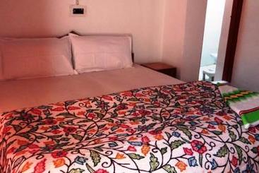 پانسیون Hayat Hotel Pahalgam
