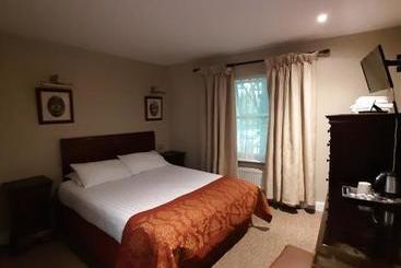 پانسیون Jbs Bar & Guest Accommodation