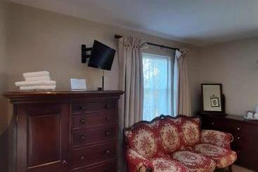 پانسیون Jbs Bar & Guest Accommodation