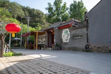 پانسیون Dong Li Guest House