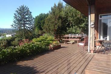 پانسیون Volcano & Lake Family Hostel