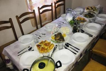 پانسیون Guesthouse Dritan Tethorja