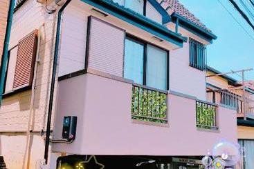 پانسیون Rainbow Guesthouse 貸切