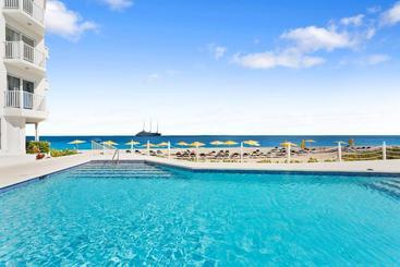Turtle's Nest Beach Resort