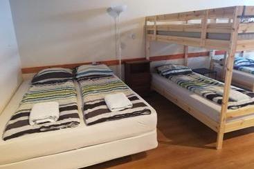 پانسیون Reykjanes Guesthouse