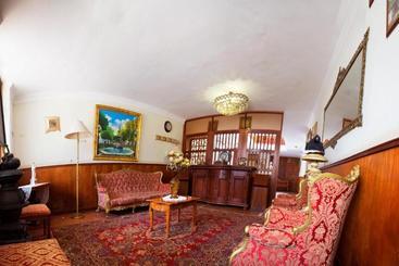 هاستل Museo Casona Ugarte Leon