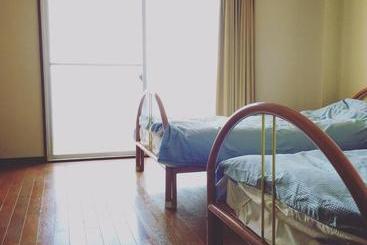 پانسیون Awaji Tt House Pacific Over Seas