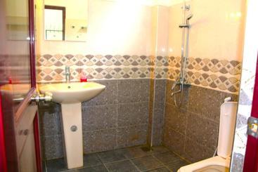 پانسیون A&b Resort Negombo