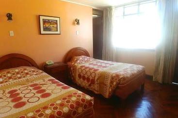 پانسیون Foresta Hostal
