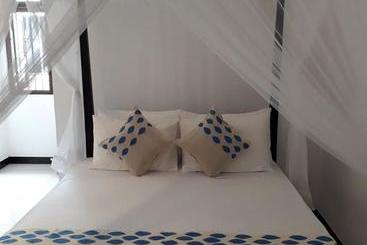 پانسیون Apna Homestay Apartments