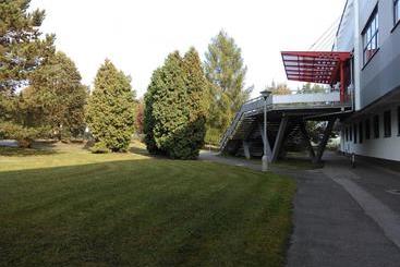 پانسیون Zimní Stadion Tábor