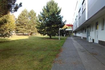پانسیون Zimní Stadion Tábor