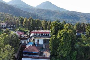 ペンション Adila Warung And Homestay
