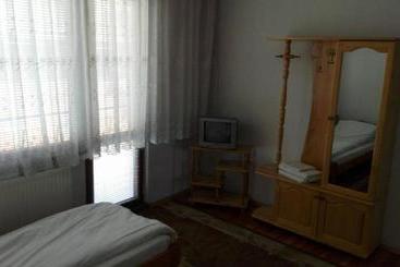 پانسیون Tsvetkovi Guest House