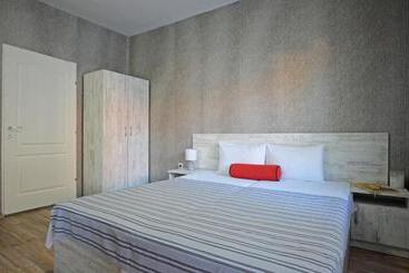پانسیون Bistra Guest Rooms