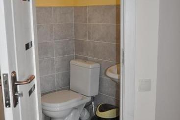 پانسیون Guest House Nur