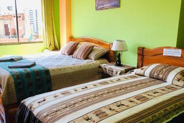 پانسیون Hostal Iskanwaya