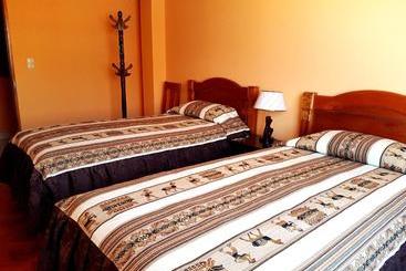 پانسیون Hostal Iskanwaya