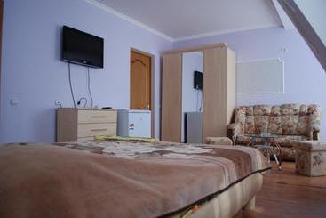 هاستل Guest House Naazove