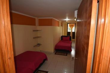 هاستل Marcia`s Place