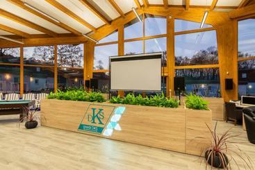 Aparthotel Dks