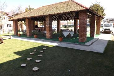 پانسیون Casa Dobrescu Centura De Nord
