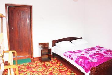 پانسیون Farah Guest Inn