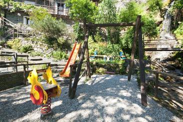 پانسیون Rustici Della Verzasca Ferien Wohnungen