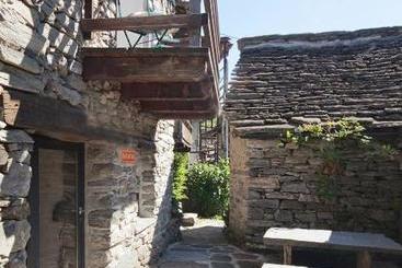 پانسیون Rustici Della Verzasca Ferien Wohnungen