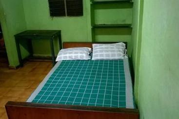 پانسیون Xavier Guest House