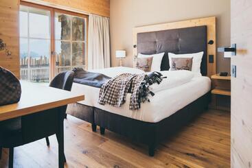מלון דירות Pur Suites & Chalets